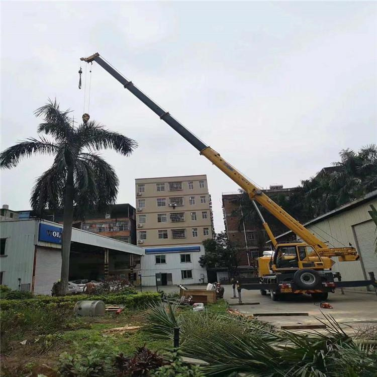 樟树12吨吊车出租一天的收费标准是什么