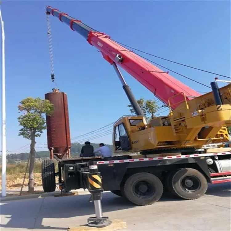 樟树专业吊车租赁多少钱