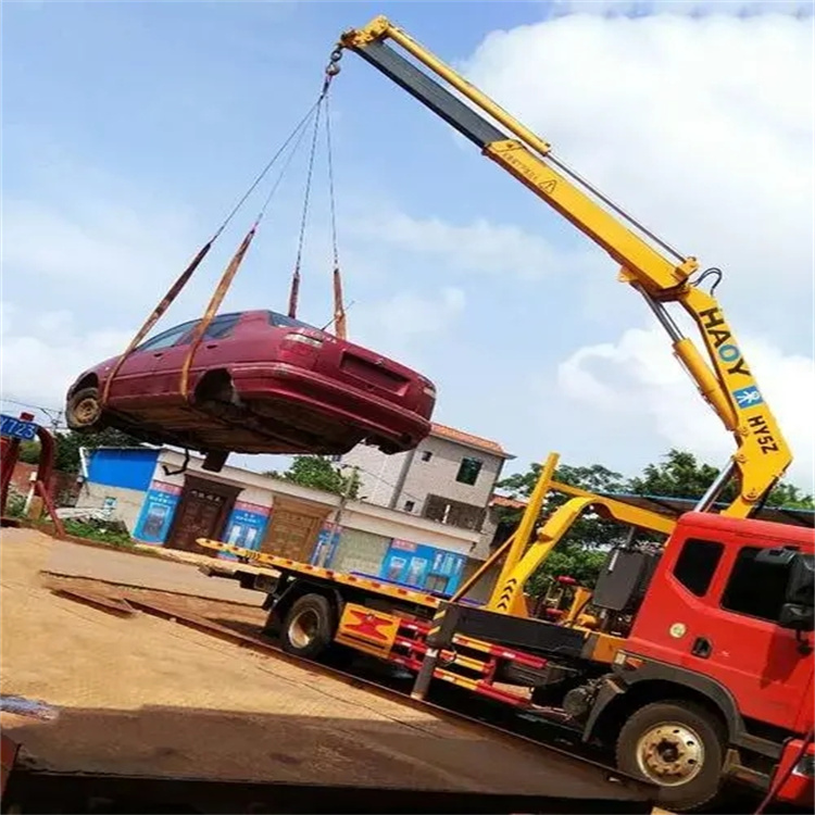 樟树吊车救援小汽车怎么吊