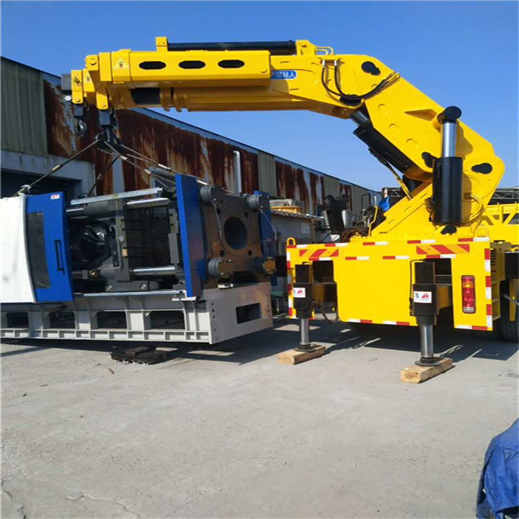 樟树大吨位折臂吊出租