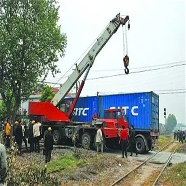 樟树如何快速找到附近的吊车救援公司